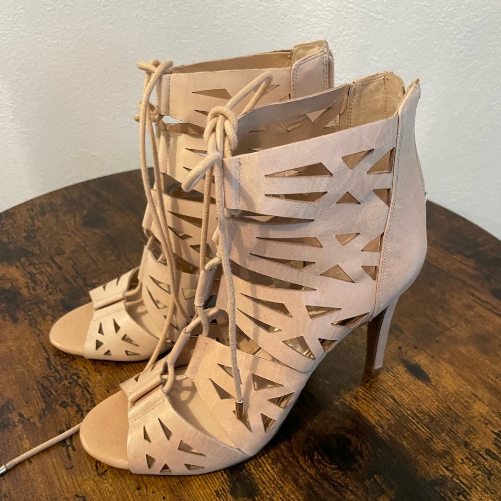 Jessica Simpson 4” Strappy Leather Heels